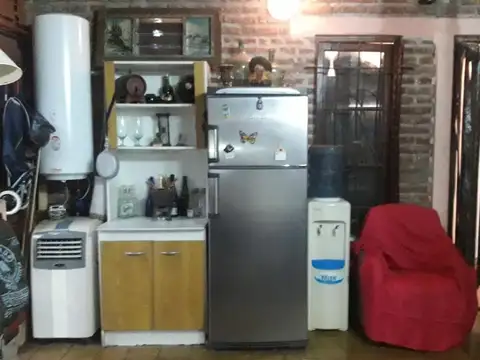 Casa en venta - 2 Dormitorios 1 Baño - 1.283Mts2 - Pilar