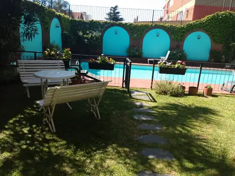 Depto Tipo Casa en Venta de 5 ambientes