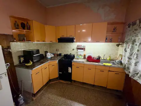 Casa en Venta en Burzaco, USD 130.000