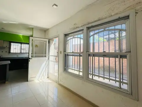 Casa en Venta en Lanus Este, USD 110.000
