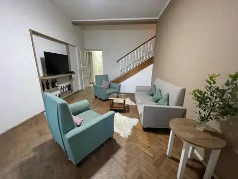 Casa 5 ambientes con 3 baños