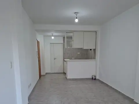 Departamento en Alquiler en Caballito, $ 550.000
