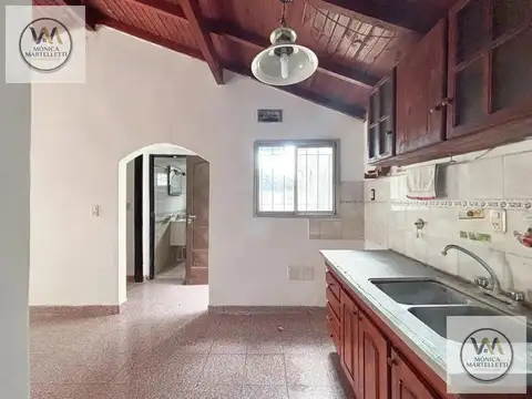 Depto Tipo Casa en Venta con 1 cocheras