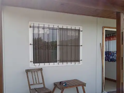 Casa 2 ambientes con 1 baño