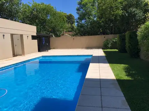 MONTE GRANDE muy buen depto 2  Amb c/cochera OPORTUNIDAD