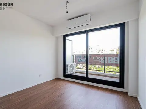 Republica De Eslovenia   1900 y Luis Maria Campos