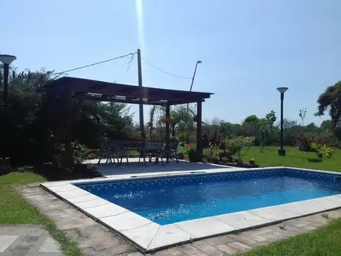 Hermosa Casaquinta en Venta - Arroyo Leyes