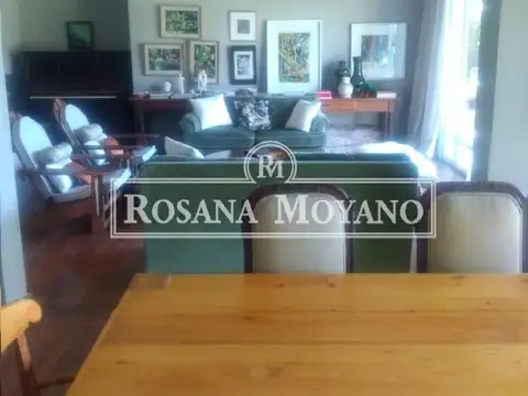 Casa 4 ambientes con 3 baños