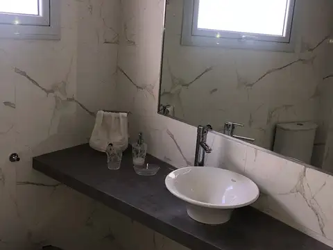 Eva perón  av. 1000