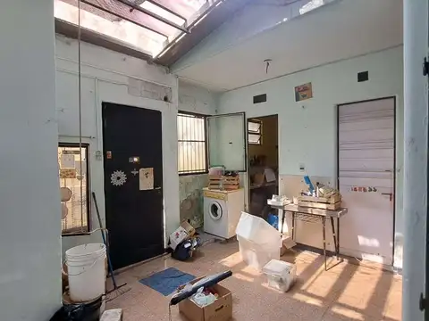 Depto Tipo Casa en Venta 80 años