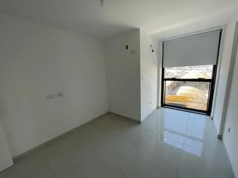 Departamento en Venta! A estrenar! Frente! Balcón!