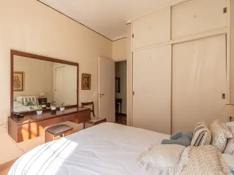 Casa 5 ambientes con 1 baño