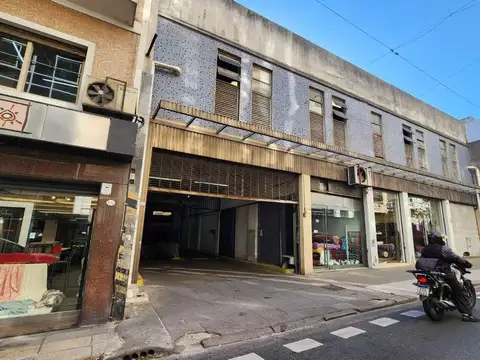 Cochera en Venta en Monserrat, CABA