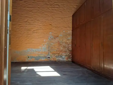 Depto Tipo Casa en Venta 53 años