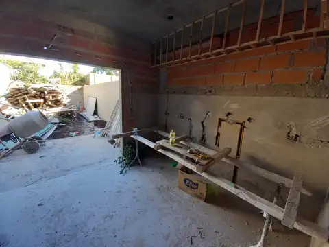 Casa en Venta con 1 cochera