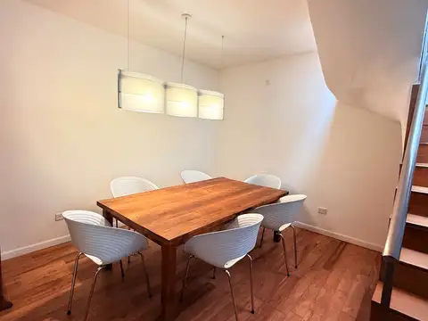 Casa 4 ambientes con 3 baños