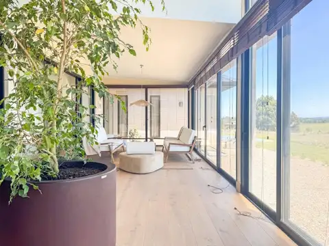 Quinta en Alquiler Temporal en Manantiales, USD 35.000