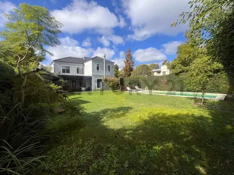 Casa en Venta de 4 dormitorios