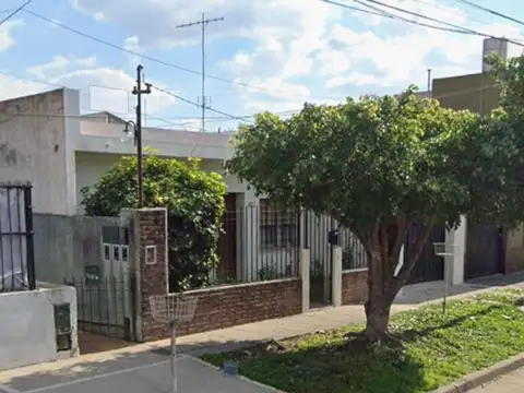 Casa en Venta en El Palomar, USD 100.000