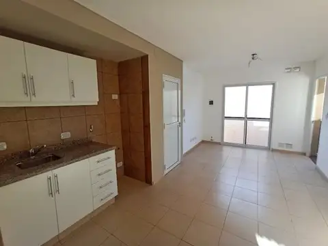 French 1050 , Piso 1