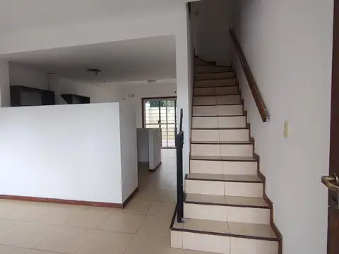 Casa en Venta en Adrogue, USD 109.000