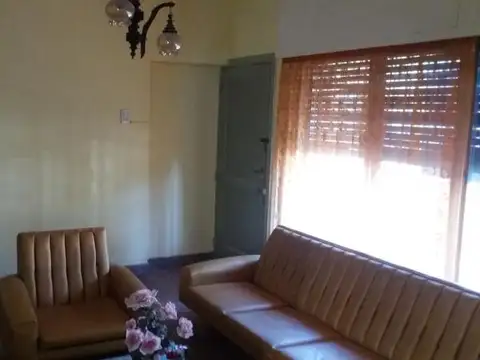 Casa en Venta en 462/15 City Bell - Alberto Dacal Propiedades