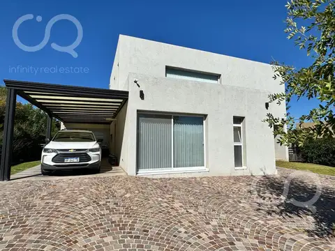 Casa en Venta en Pilar Del Este, USD 299.000