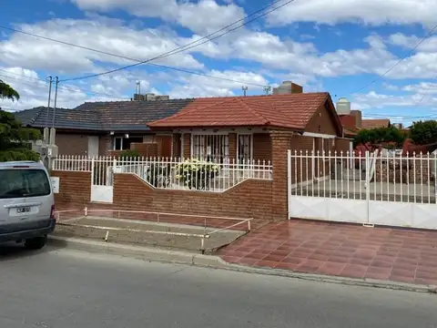Casa - Venta - Argentina, CALETA OLIVIA - COLOMBIA 271