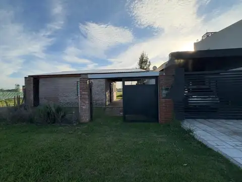 Venta Casa 2 Dorm. - La Toscana - Apta Crédito RUTA NACIONAL A012 KM 14, Piñero