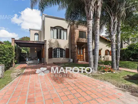 Casa en  CASA EN ALQUILER ANUAL EN LOS HORNEROS C.C- MAROTO PROPIEDADES