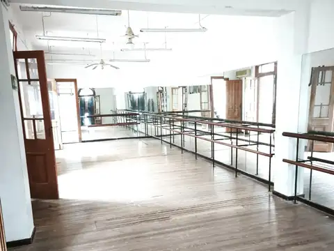 LOCAL OPORTUNIDAD EMPRENDEDORES