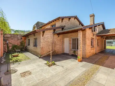 CASA EN VENTA EN LOMAS DE ZAMORA