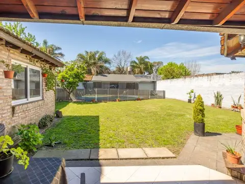 Casa en Venta en Lomas De Zamora, USD 349.000