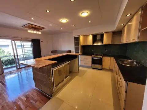 Departamento en Venta con 1 cocheras