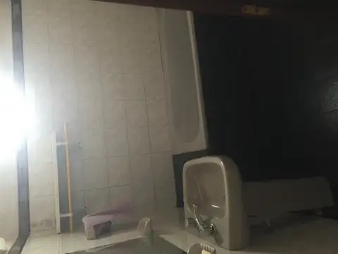 Depto Tipo Casa en Alquiler en San Justo, $ 500.000
