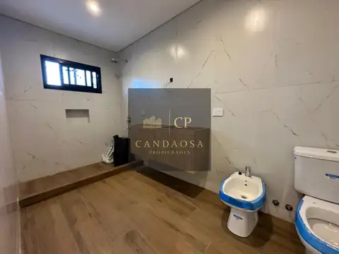 Casa en Venta en Pilar Del Este - Santa Elisa, USD 230.000