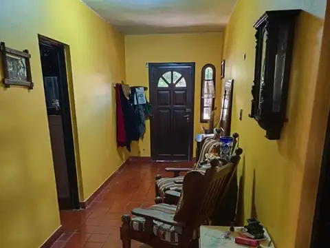 Casa en Venta en Villa Santos Tesei, USD 115.000