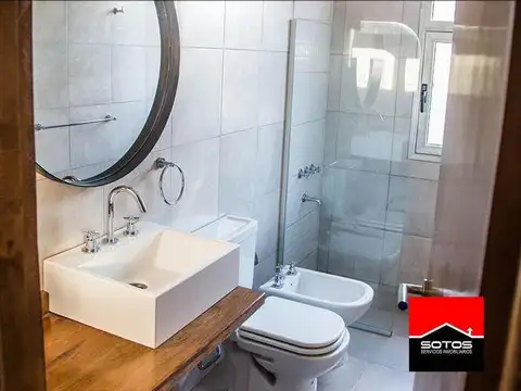 CASA A ESTRENAR GODOY CRUZ EXCELENTE UBICACION