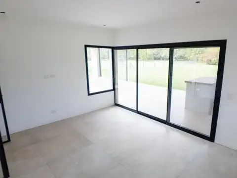 Casa en Venta en La Esperanza C. De Campo, USD 398.000