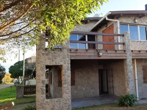 Venta Casa en Lote Propio - Mar de Cobo 