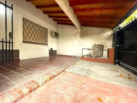 Casa en Venta en Bernal Oeste, USD 60.000