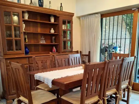 Casa 4 ambientes con 4 baños