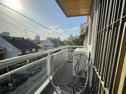 Departamento en  venta de 4 ambientes con dos baños  - Wilde