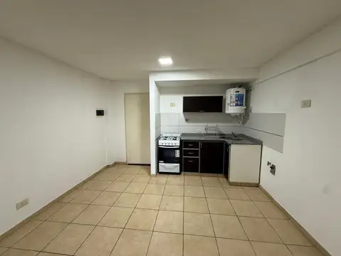 Alquiler departamento 2 ambientes con balcón en Haedo.