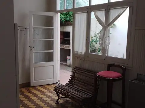 Depto Tipo Casa 2 ambientes con 1 baño