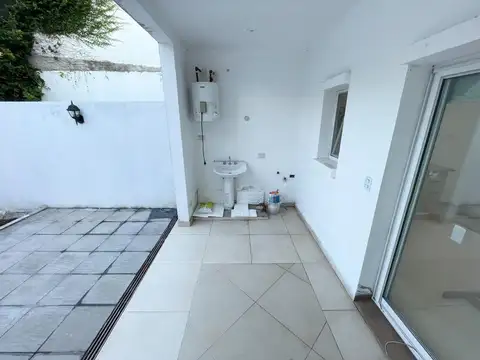 Depto Tipo Casa en Alquiler 3 años