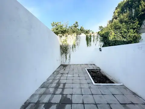 Depto Tipo Casa 3 ambientes con 1 baño