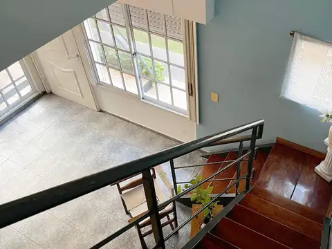 Depto Tipo Casa en Venta de 3 dormitorios