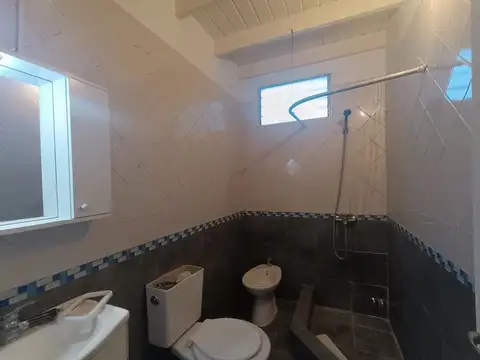 Depto Tipo Casa en Alquiler en Paso del Rey, $ 600.000