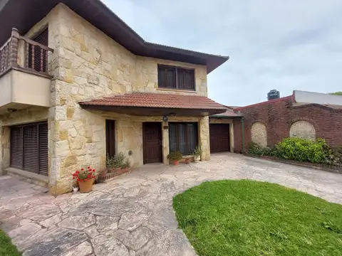 BARRIO LOPEZ  DE GOMARA